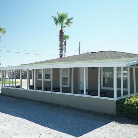 Cottages Christian Retreat Panama City Beach Exterior photo