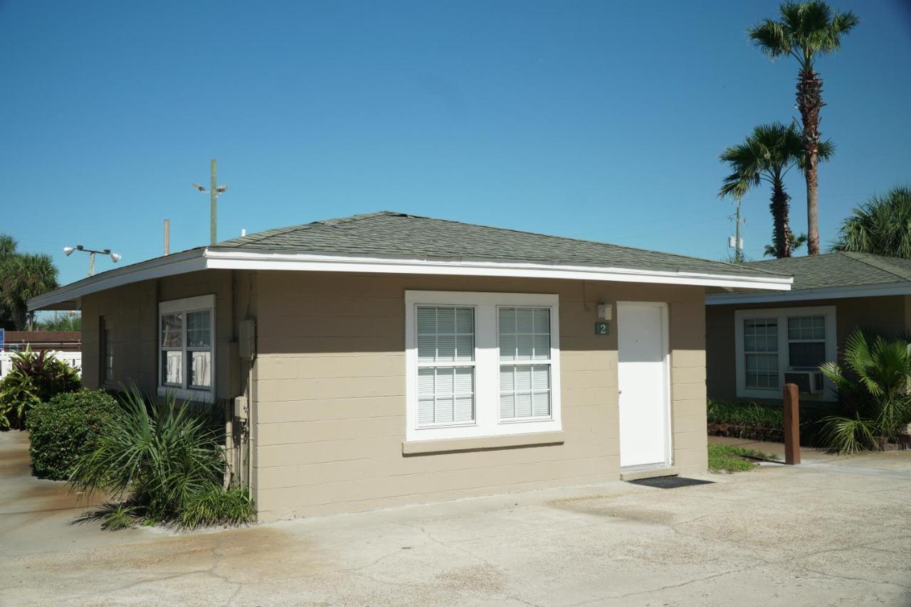 Cottages Christian Retreat Panama City Beach Exterior photo