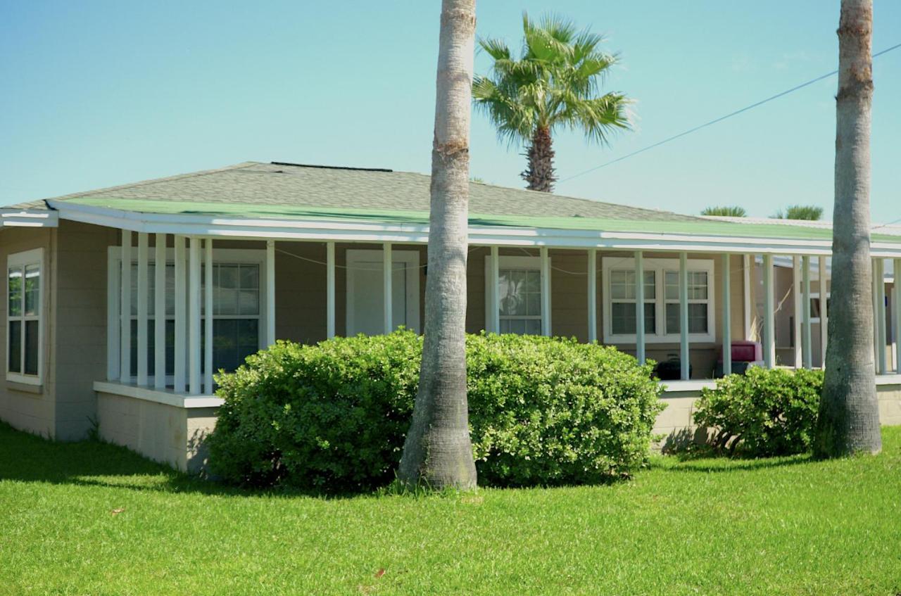 Cottages Christian Retreat Panama City Beach Exterior photo